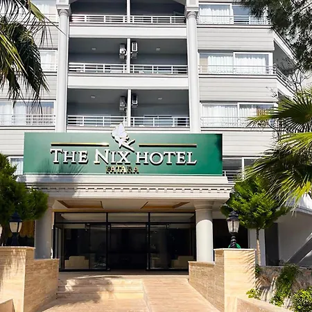 מלון The Nix 4*